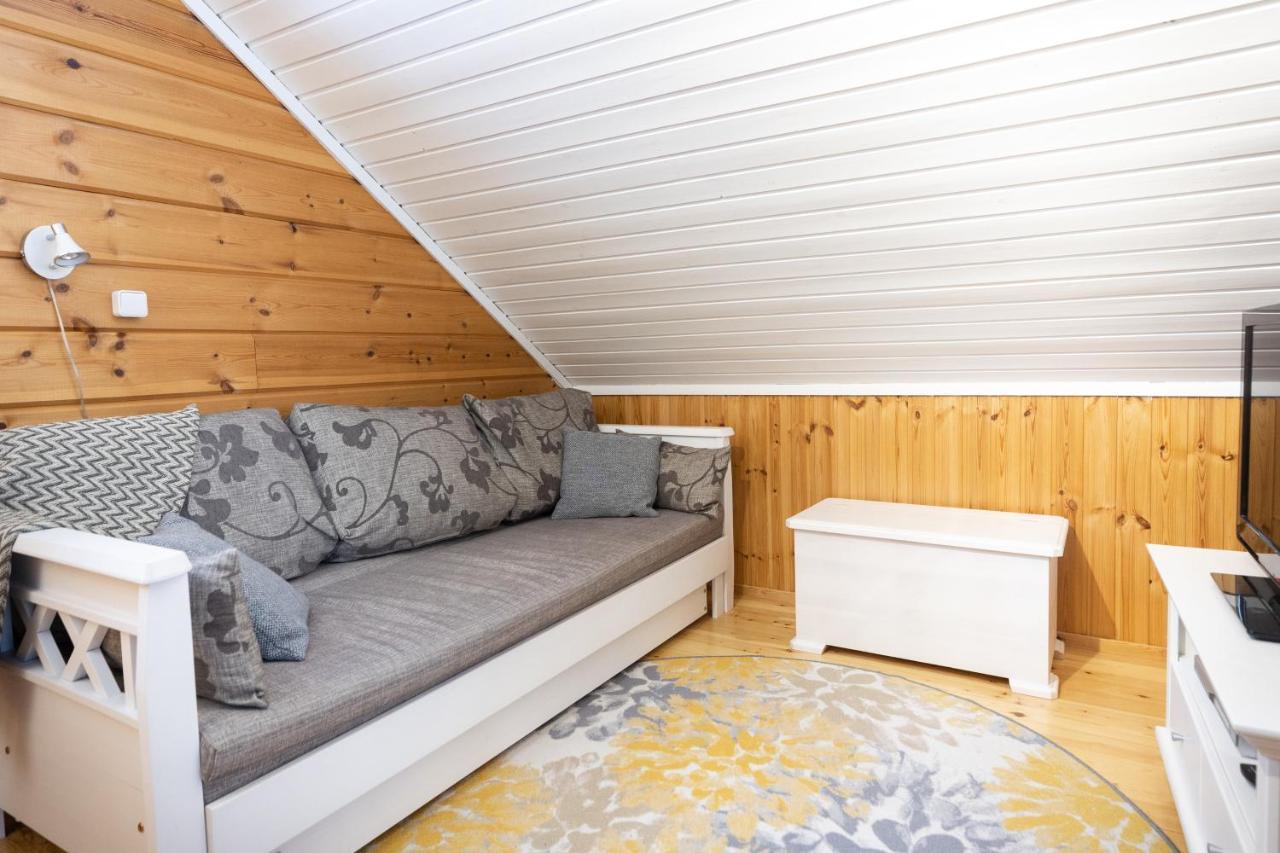 Pyhae Saukonpiilo Villa Pelkosenniemi ภายนอก รูปภาพ